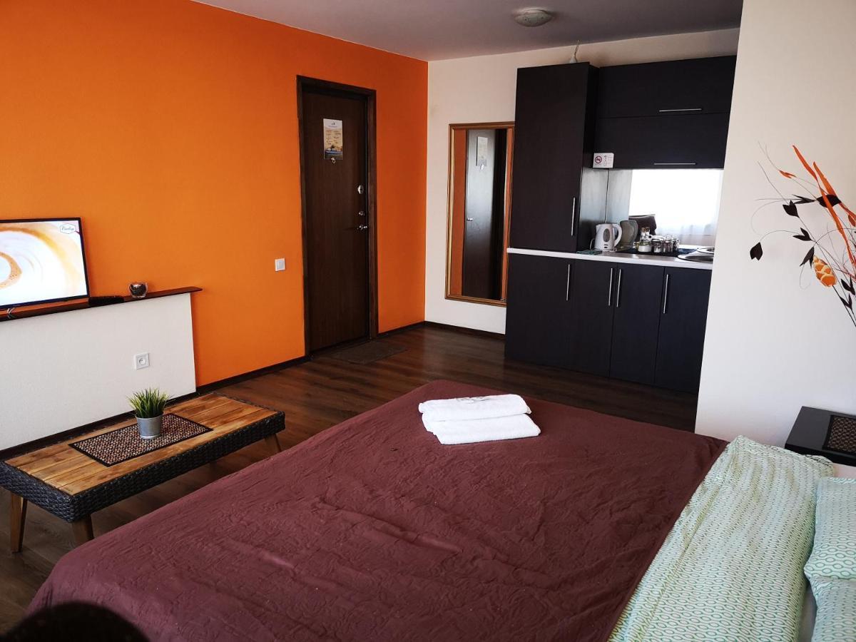 River Apartments Klaipėda Buitenkant foto